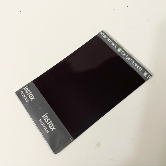 Fujifilm Instax Mini 8 Camera and Case - Picture 13 of 16